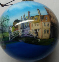 Load image into Gallery viewer, Bauble River Cam
